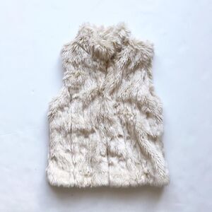 Zara cream faux fur vest  EUC M(fits like 8-9Y)